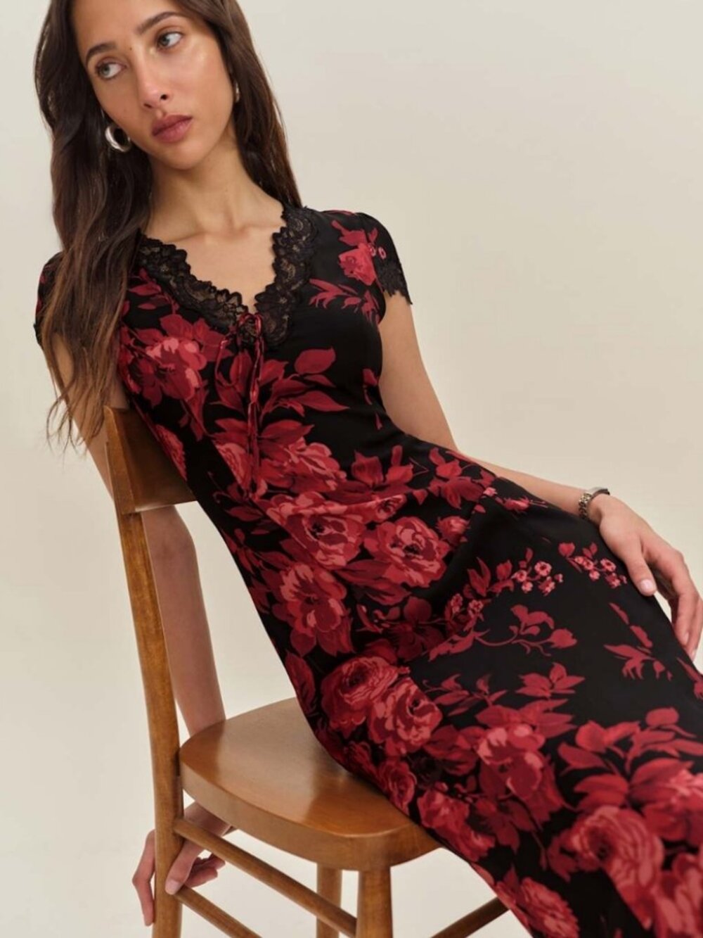 NWOT Reformation Tiffie Dress in Basilica Black Red Midi Lace Cap Sleeves Size 2 - Picture 4 of 5